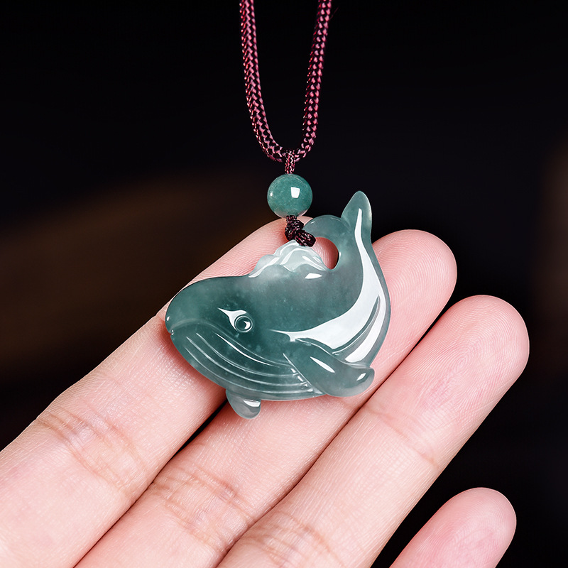 Jewelry & Watches Store - Naturalny Birmanski Jadeitowy Wisiorek w Kształcie