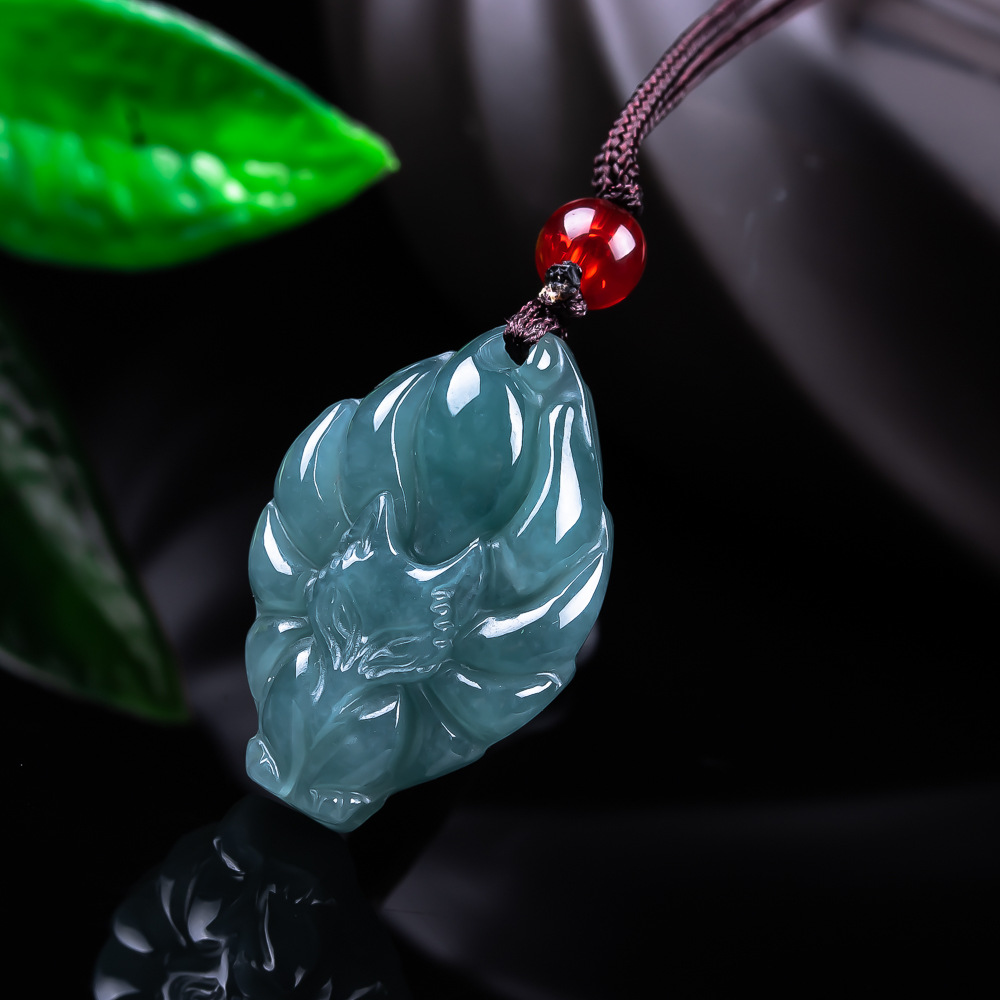 Jewelry & Watches Store - Naturalny Birmanski Jadeitowy Wisiorek Lis Naszyjnik