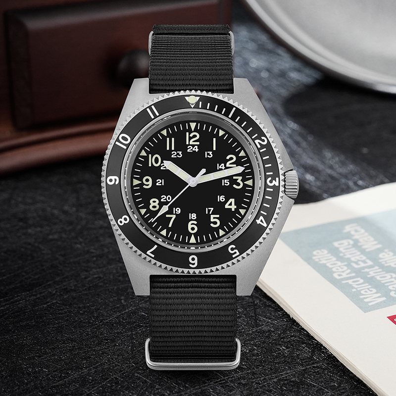 Zegarek kwarcowy Watchdives WD – Jewellery Watches recenzja i cena